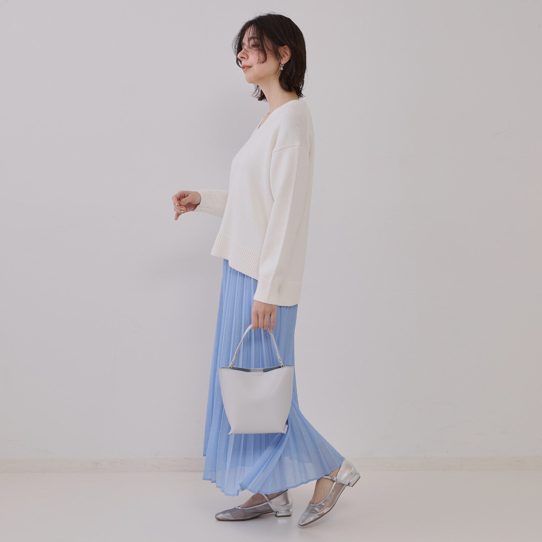 OPAQUE.CLIP「ラメヤーンVネックニット【洗濯機洗い可】」|ニット・セーター|