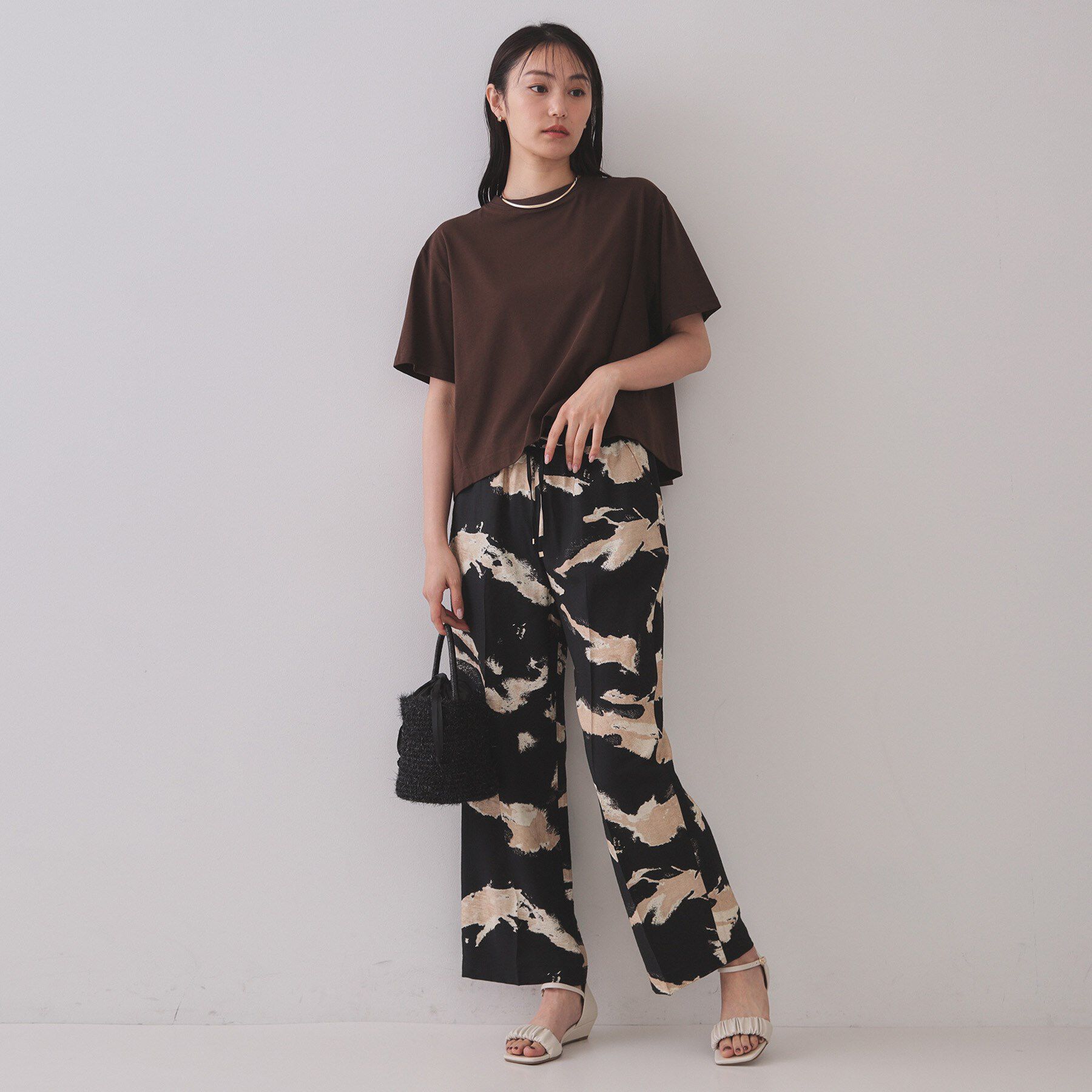 OPAQUE.CLIP「バックフレアショートTシャツ【洗濯機洗い可】」|Tシャツ・カットソー|