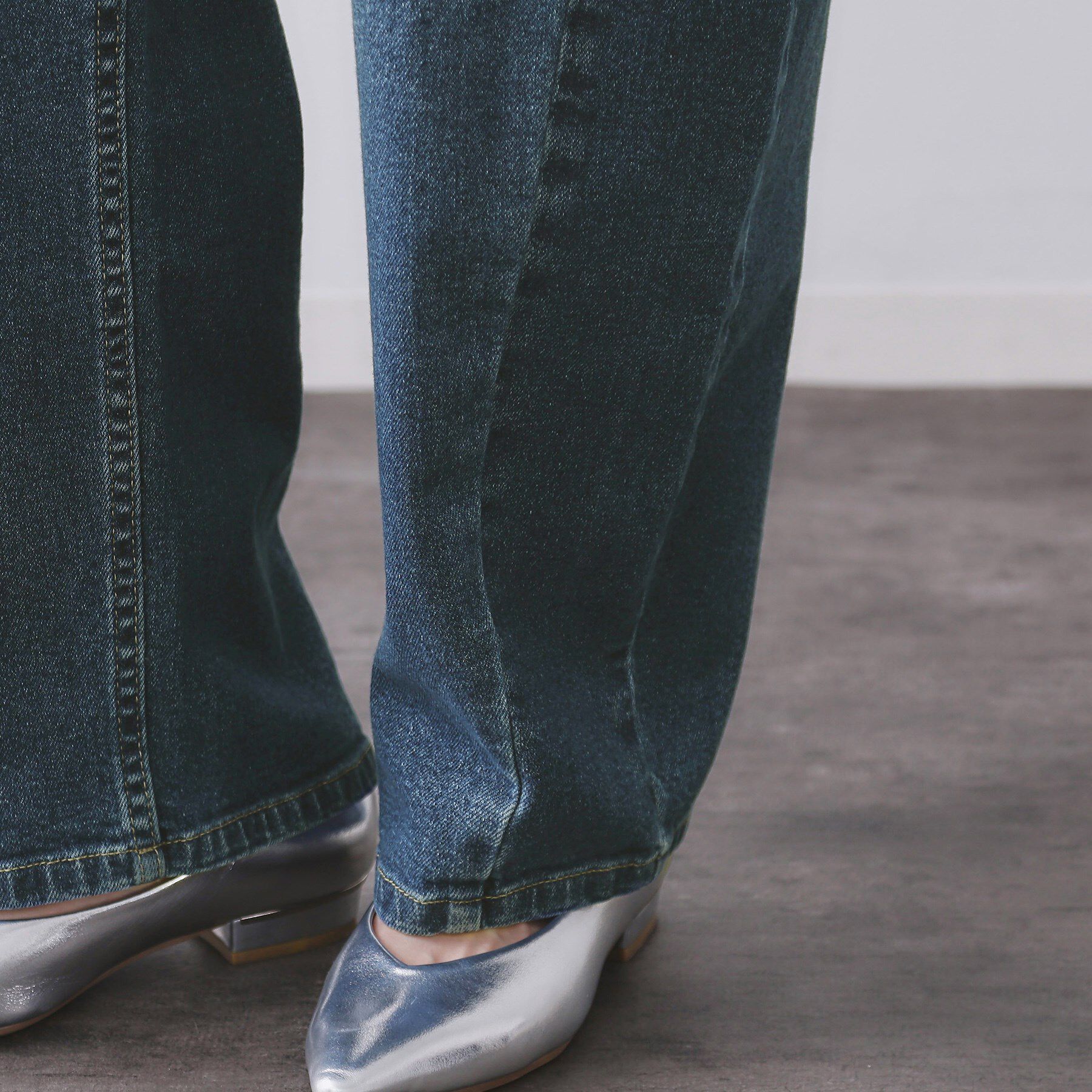 OPAQUE.CLIP「ストレッチバレルレッグデニム【洗濯機洗い可】」|デニム|