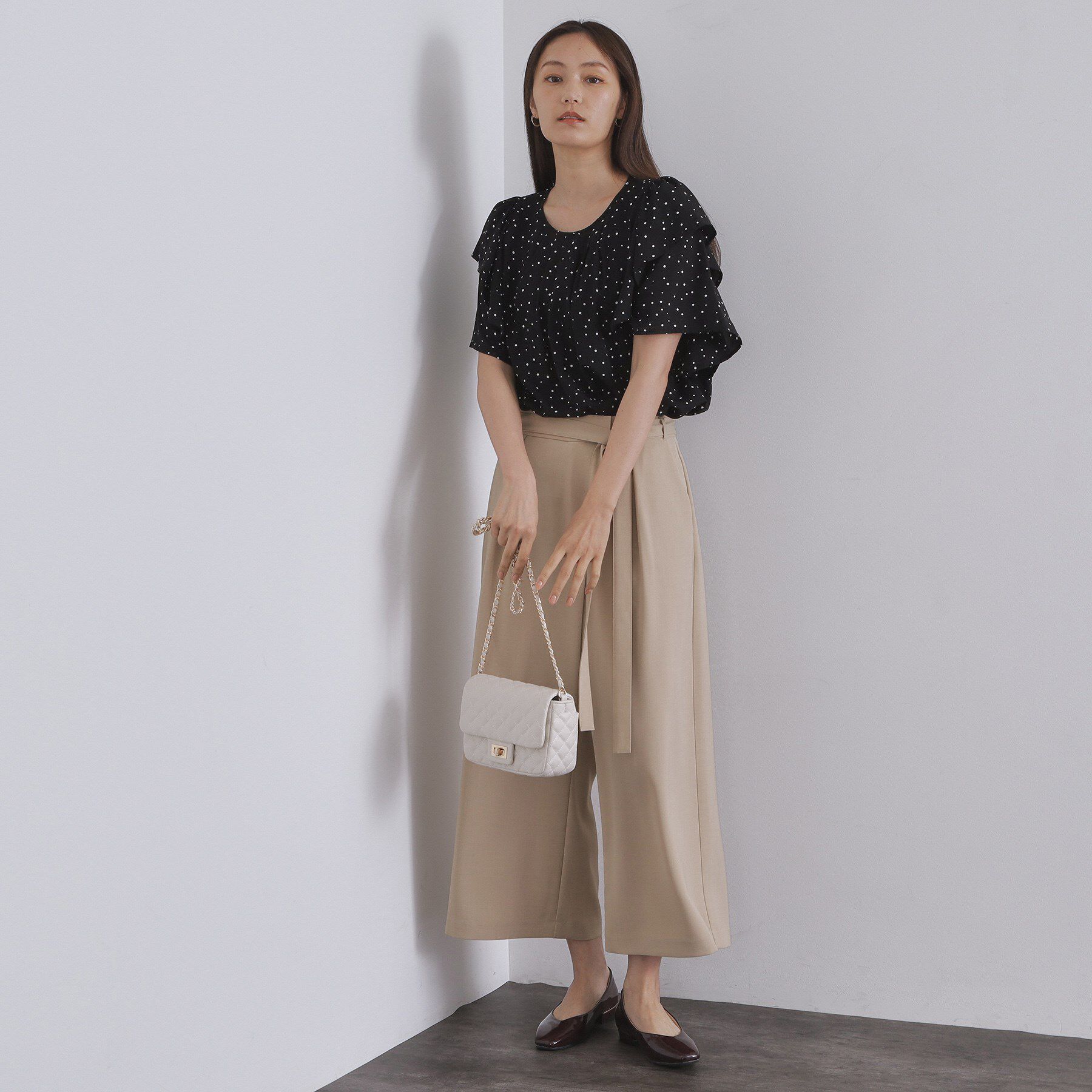 OPAQUE.CLIP「ランダムドットフリルブラウス【洗濯機洗い可】」|シャツ・ブラウス|