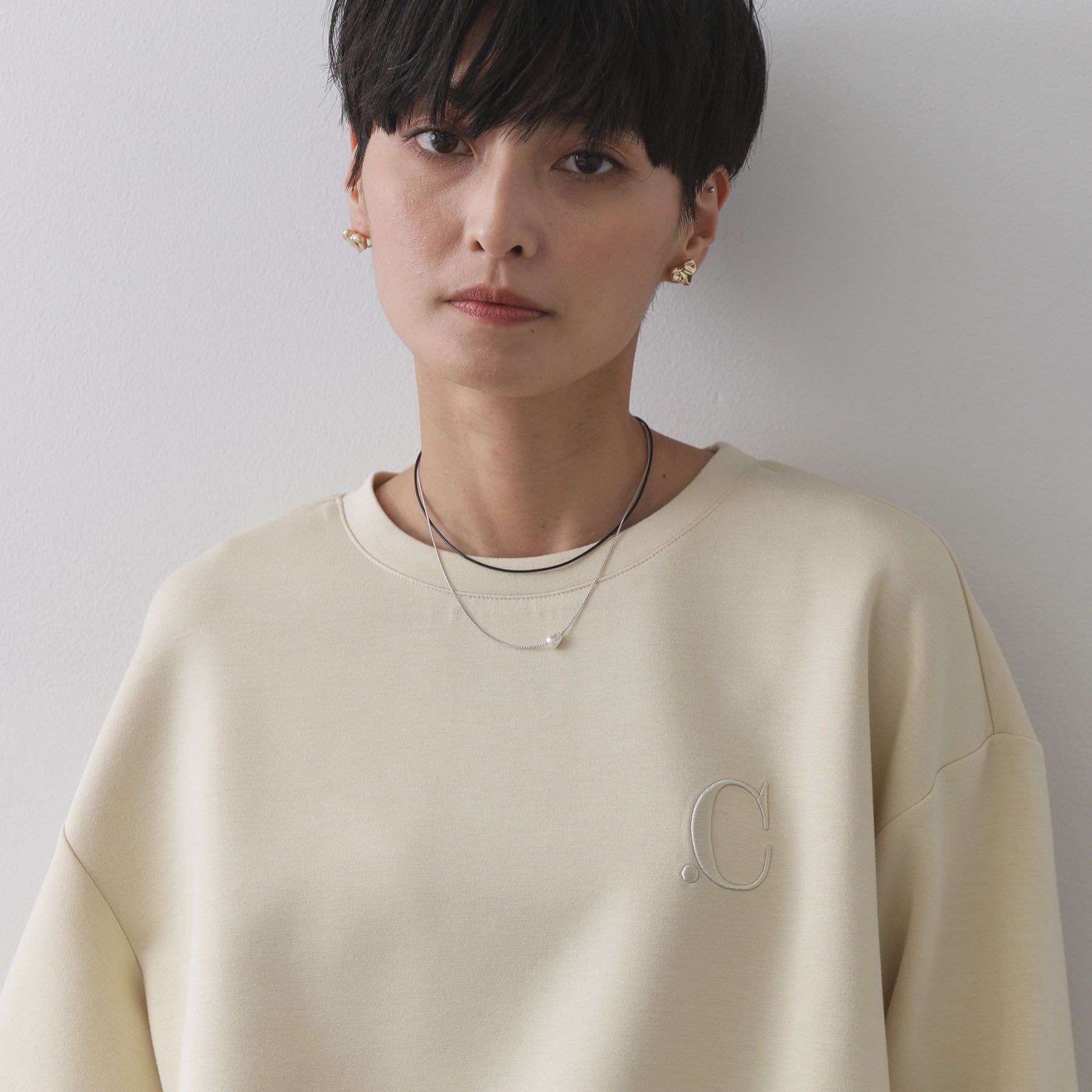 OPAQUE.CLIP「ワンポイント刺繍ダンボールトップス【UVケア/洗濯機洗い可】」|Tシャツ・カットソー|