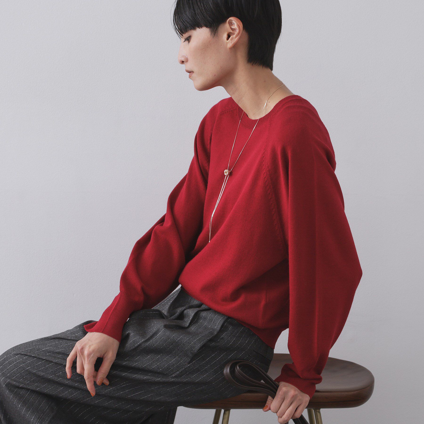 OPAQUE.CLIP「ラグランクルーネックニット/エクストラファインメリノウール【THEシリーズ/洗濯機OK】」|ニット・セーター|