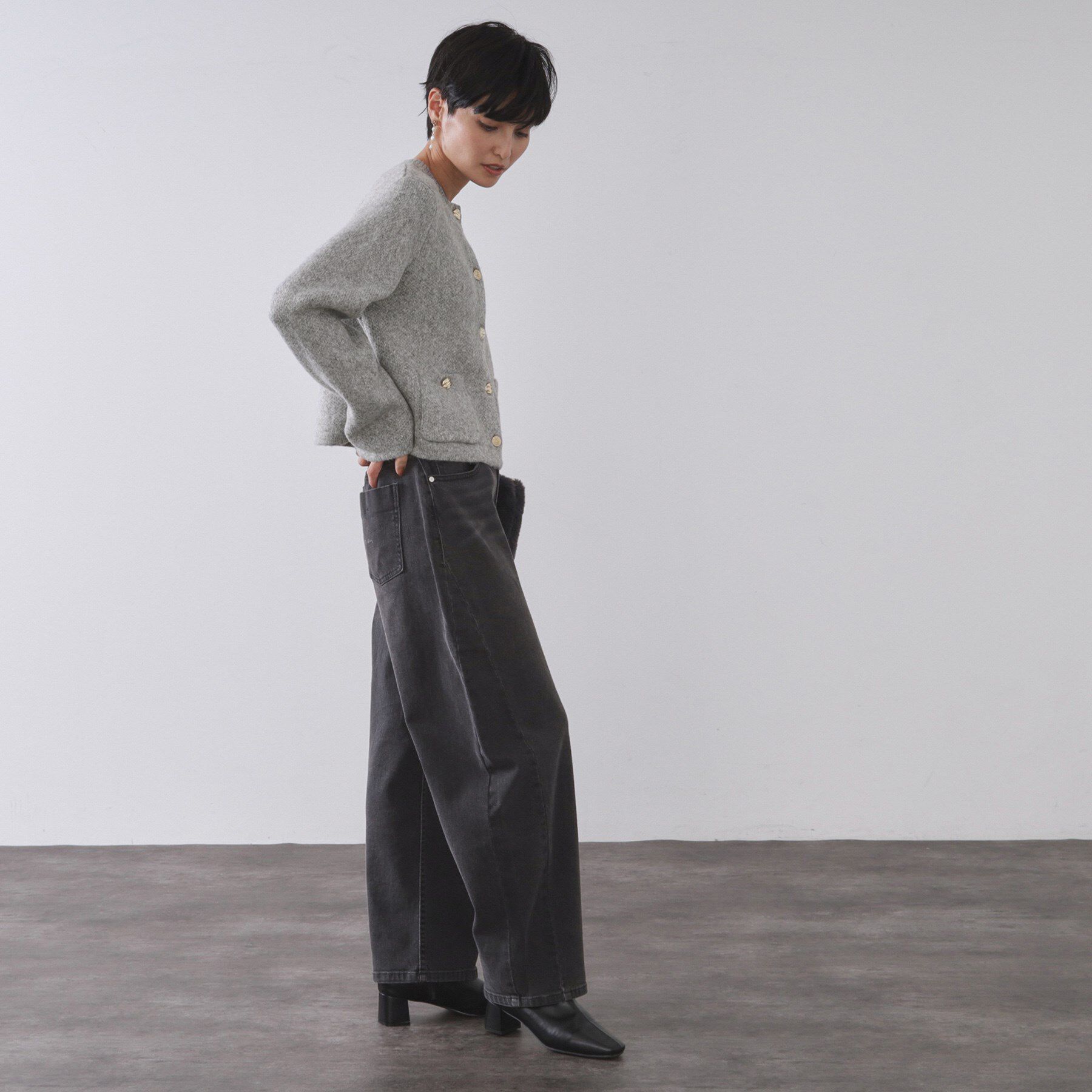 OPAQUE.CLIP「ビジューボタンニットカーディガン【洗える】」|カーディガン|