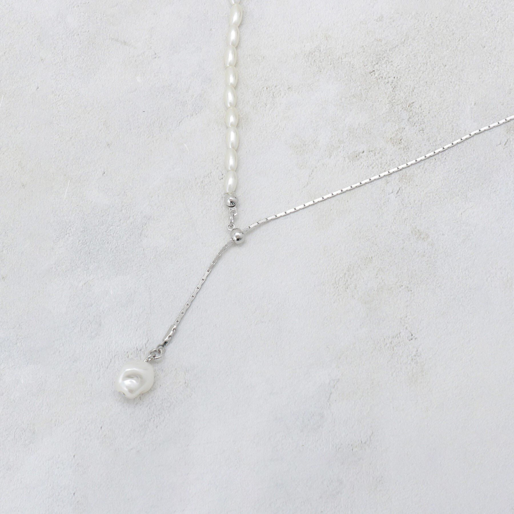 OPAQUE.CLIP「フェイクパールネックレス」|ネックレス|シルバー(006)