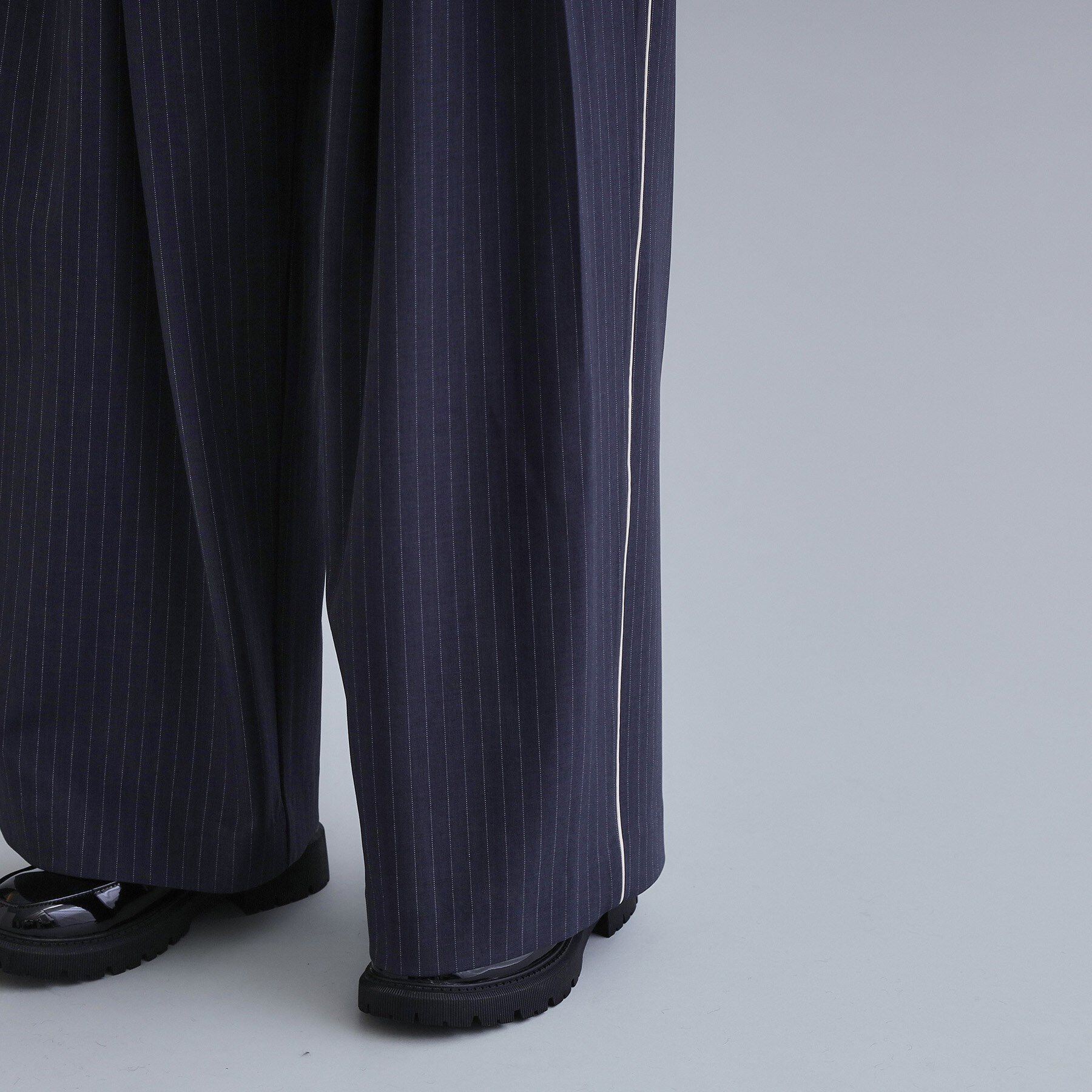 OPAQUE.CLIP「【es】ピンストライプ 変形ワイドパンツ【洗濯機OK】」|その他|