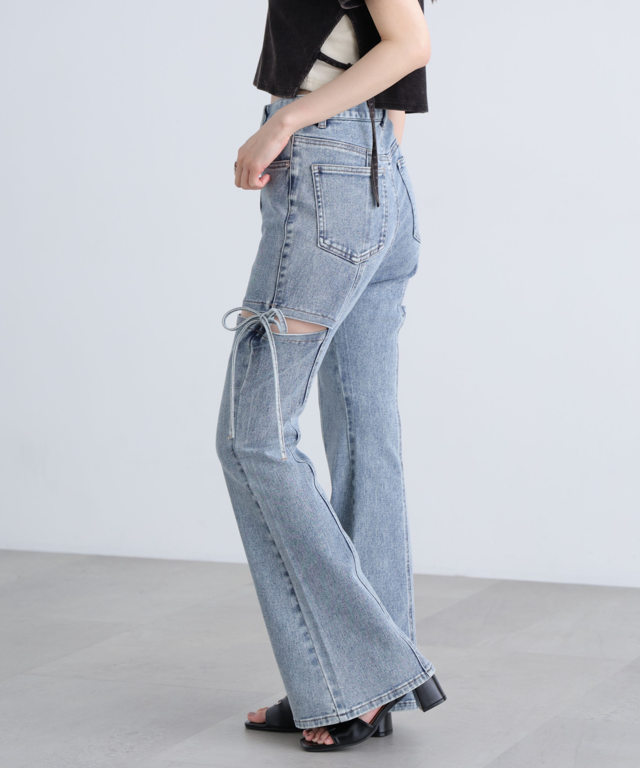  「[低身長サイズ/Sシリーズ]サイドカットフレアデニムパンツ」|その他|