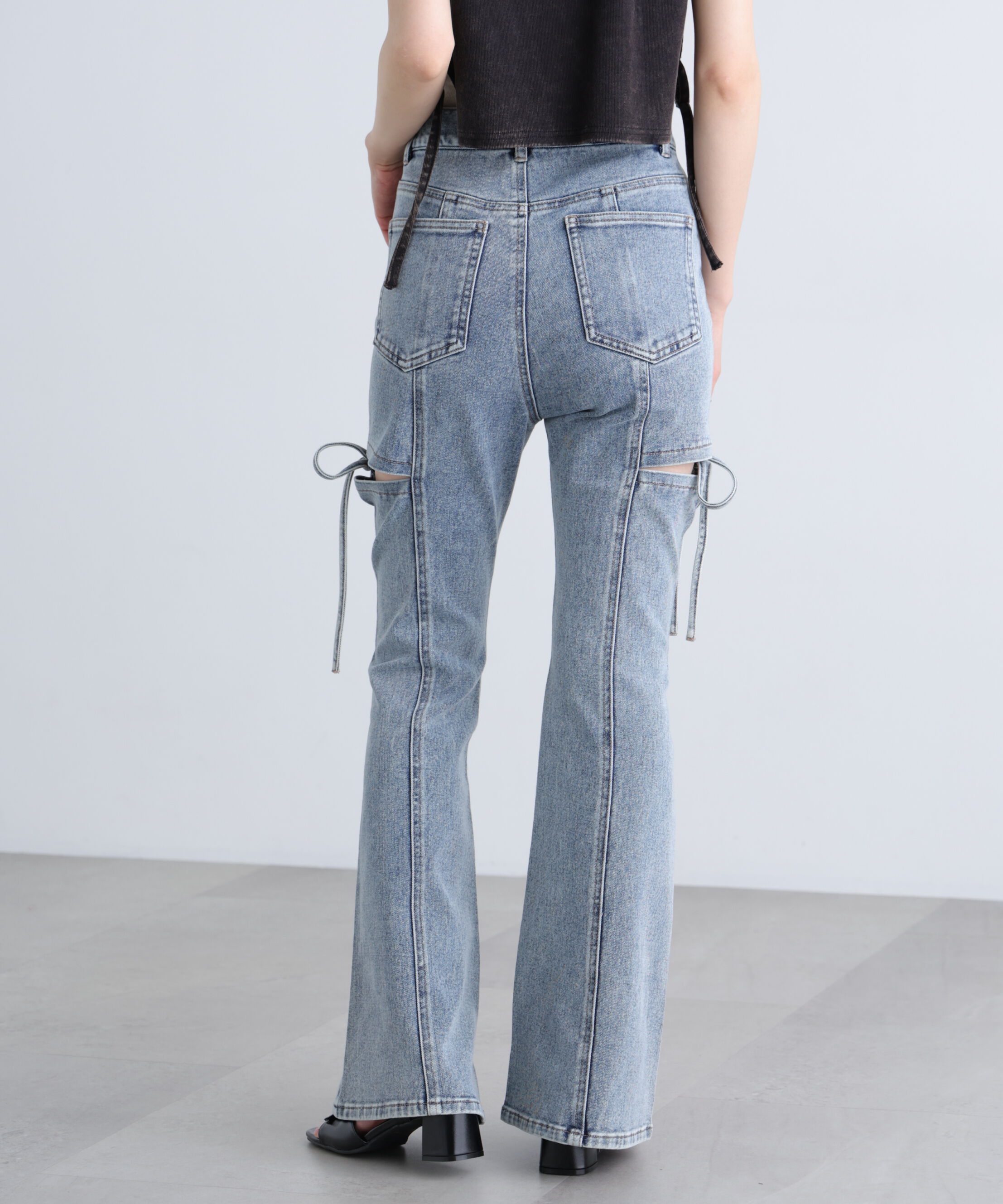  「[低身長サイズ/Sシリーズ]サイドカットフレアデニムパンツ」|その他|