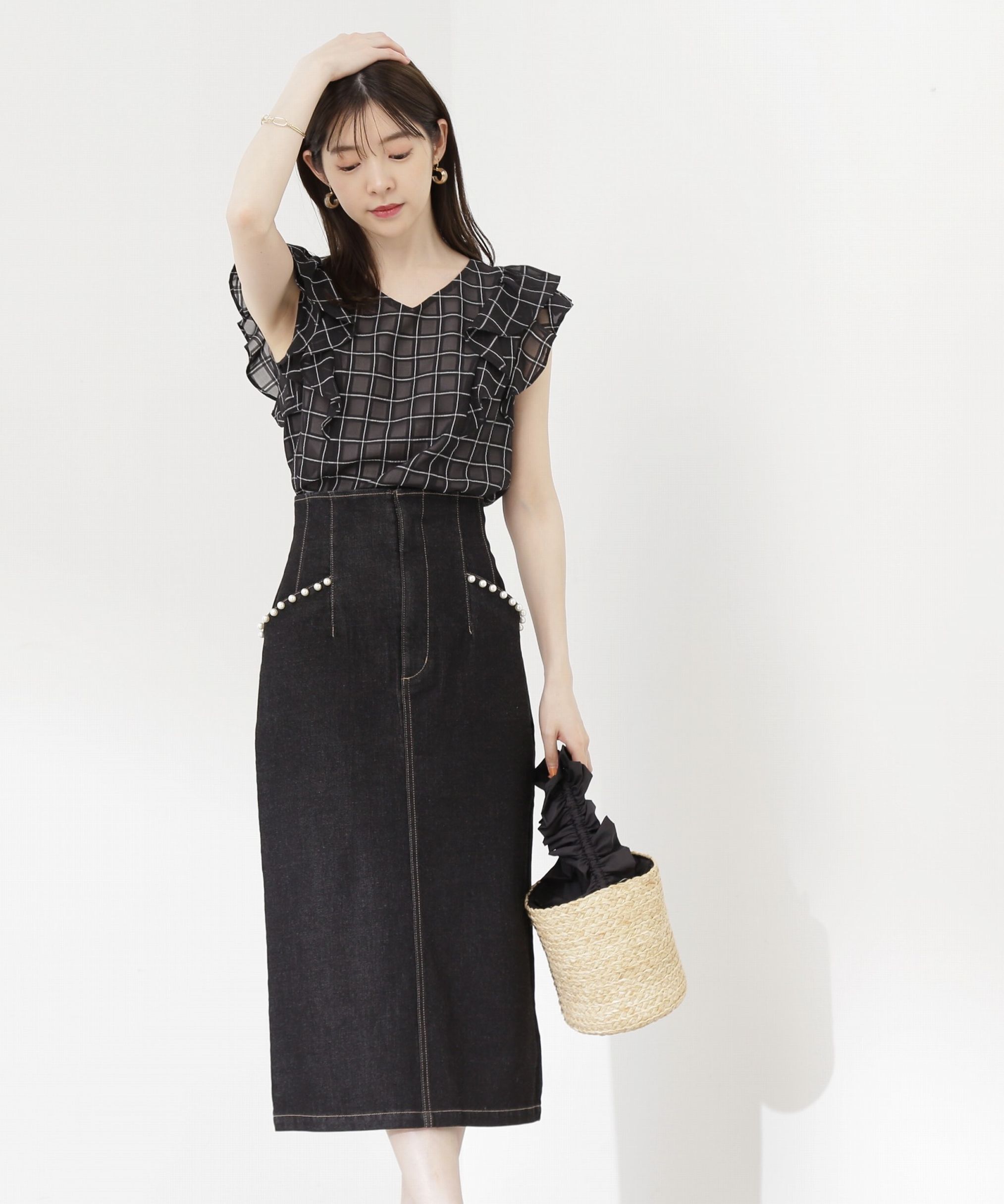 PROPORTION BODY DRESSING「ﾓﾉﾄｰﾝｼｱｰﾁｪｯｸﾗｯﾌﾙﾌﾞﾗｳｽ WEB限定ｶﾗｰ:ﾌﾞﾗｯｸ&times;」|シャツ・ブラウス|