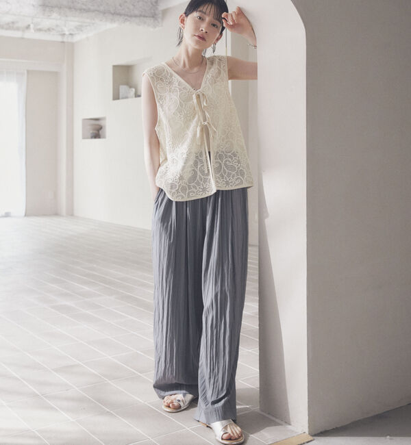 Doux archives「ワイドウエストギャザーパンツ」|チノ|