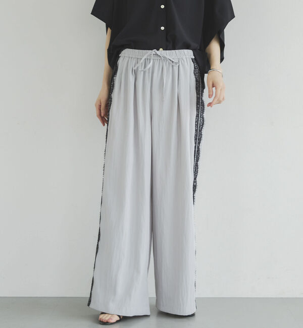 Doux archives「サイドラインレースギャザーパンツ」|チノ|