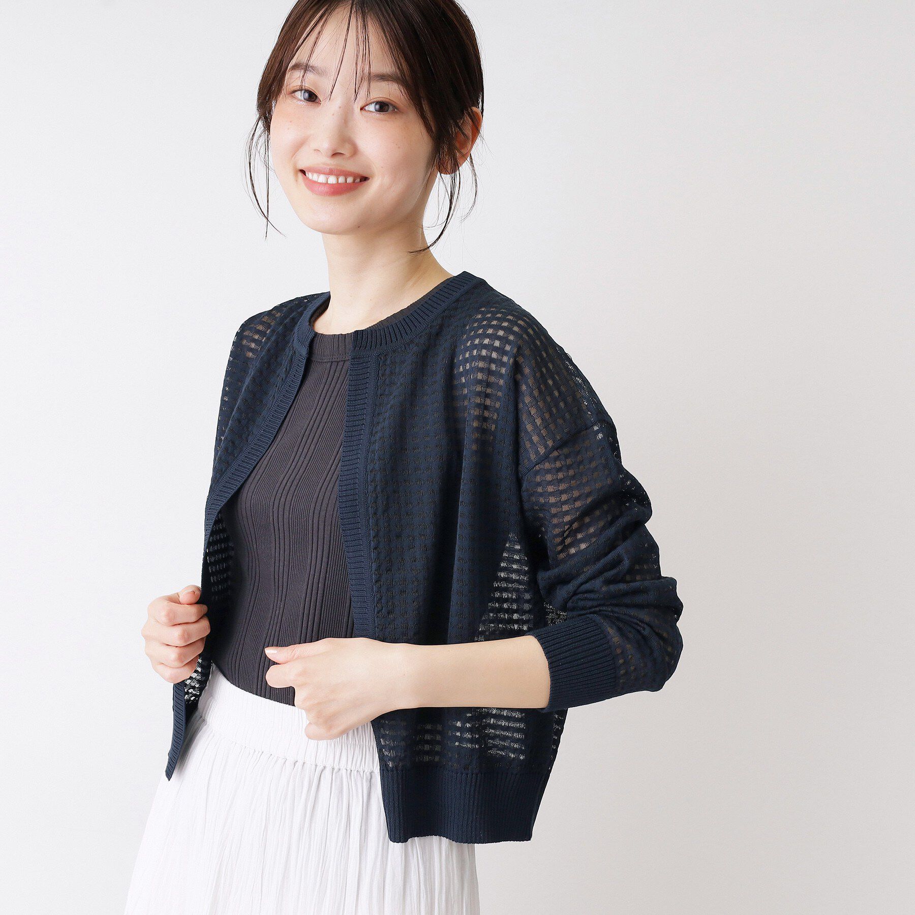 Dessin「【洗える】チェック柄シアークルーネックカーディガン」|カーディガン|ネイビー(094)