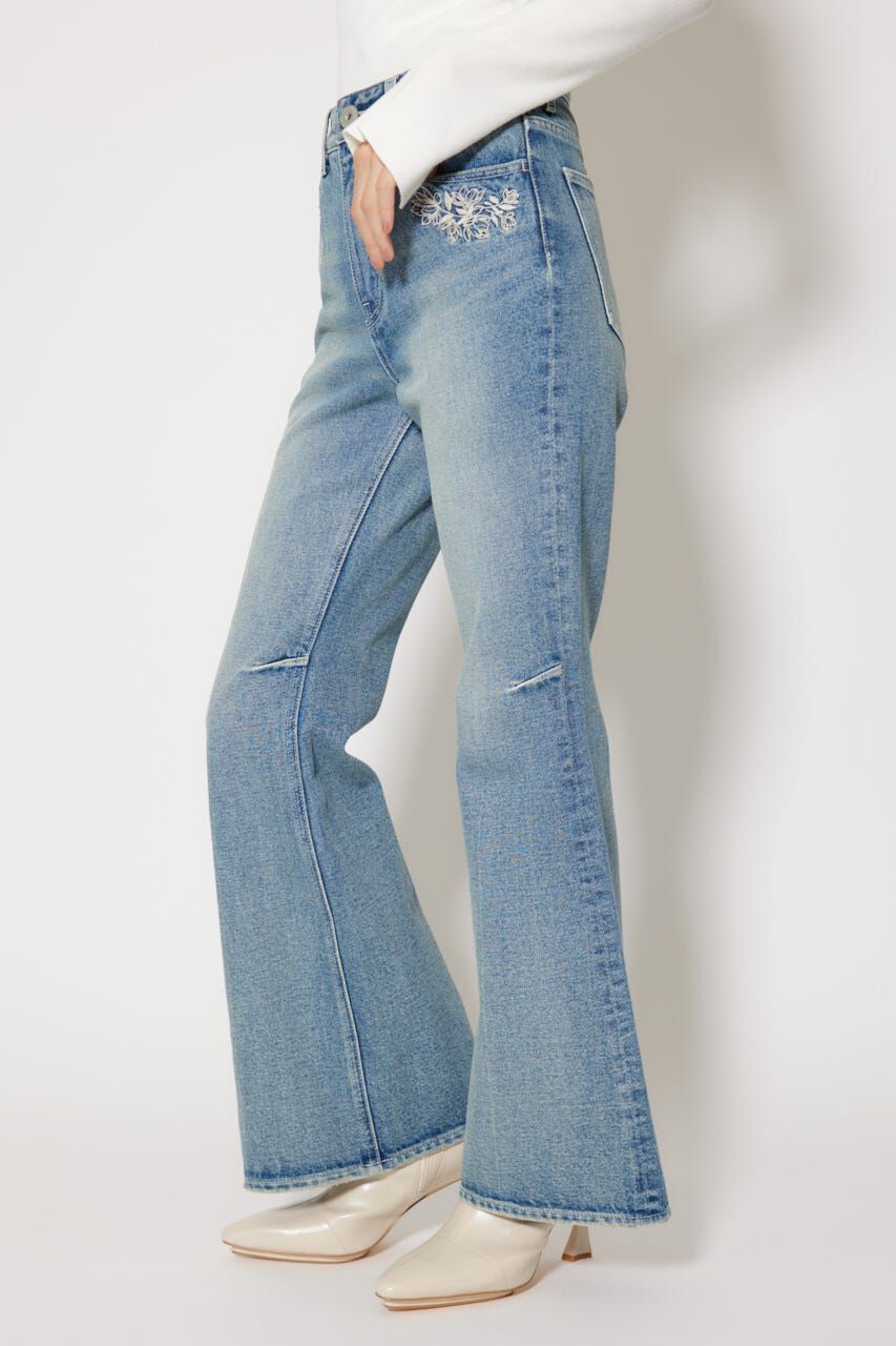 rienda「フラワー刺繍ブーツカットデニムパンツ」|デニム|