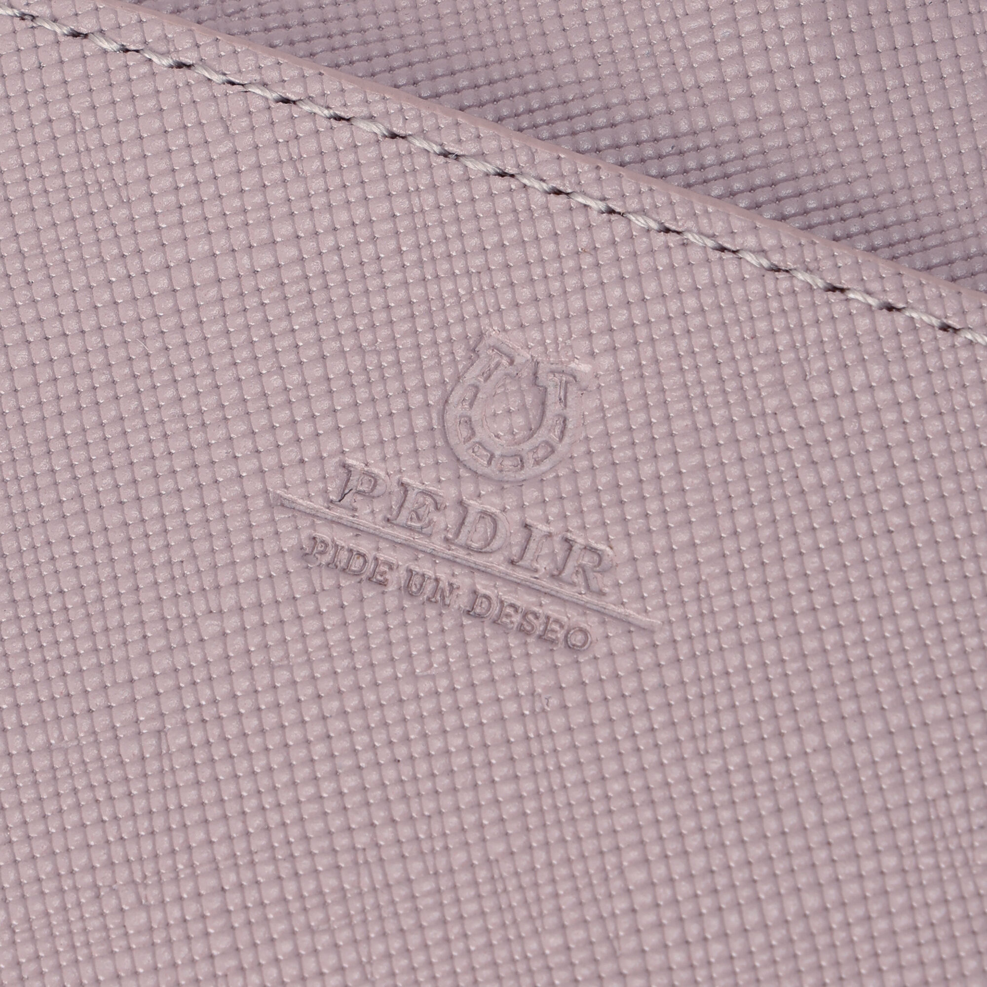 PEDIR「PEDIR(ペディール) リール付IDケース プリズム」|定期入れ|