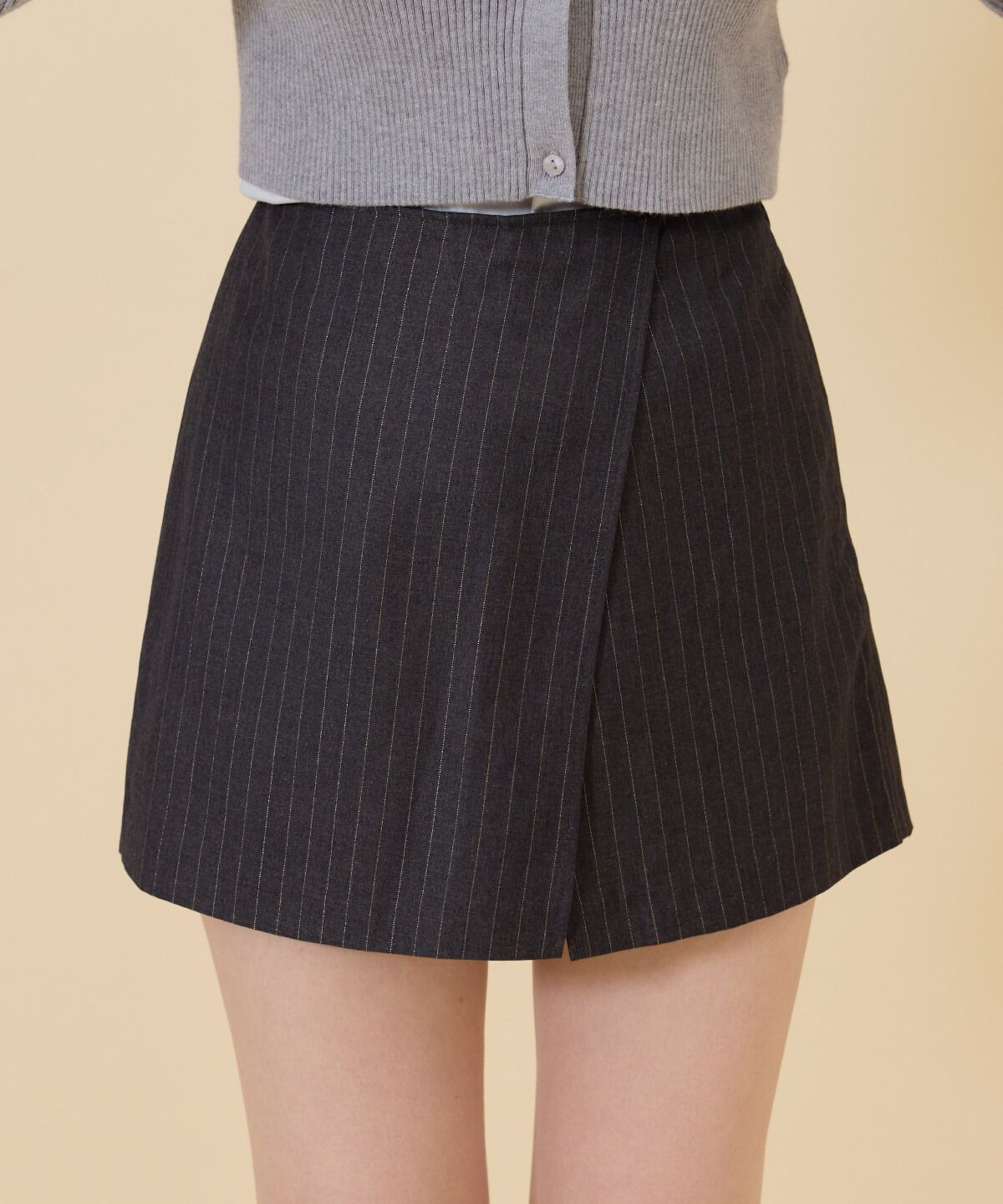 REDYAZEL「ゴールドラメストライプラップショートパンツ」|キュロット|グレー