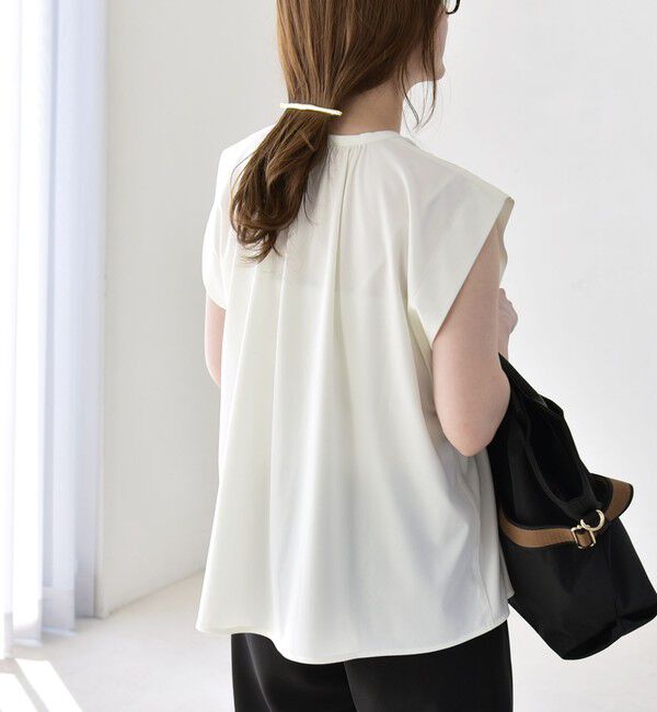 quaranciel「《予約》quaranciel:〈接触冷感/UVカット/吸水速乾/洗濯機可能〉スキッパー ギャザー シャツ カットソー」|シャツ・ブラウス|