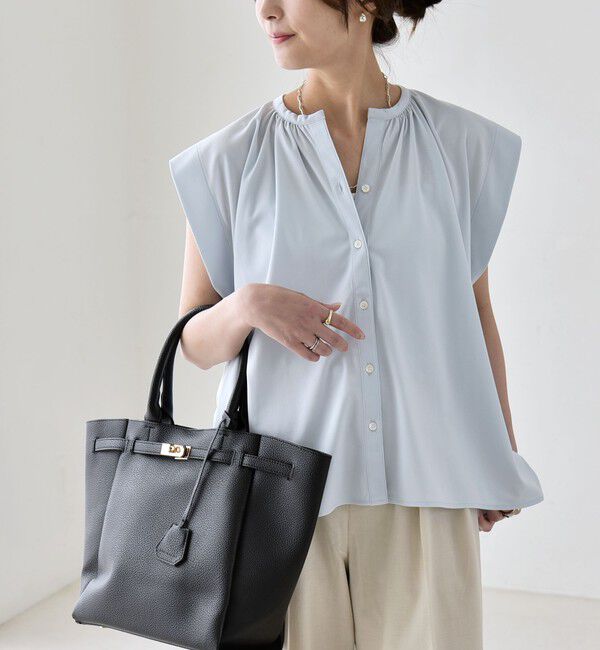 quaranciel「《予約》quaranciel:〈接触冷感/UVカット/吸水速乾/洗濯機可能〉スキッパー ギャザー シャツ カットソー」|シャツ・ブラウス|ライトブルー