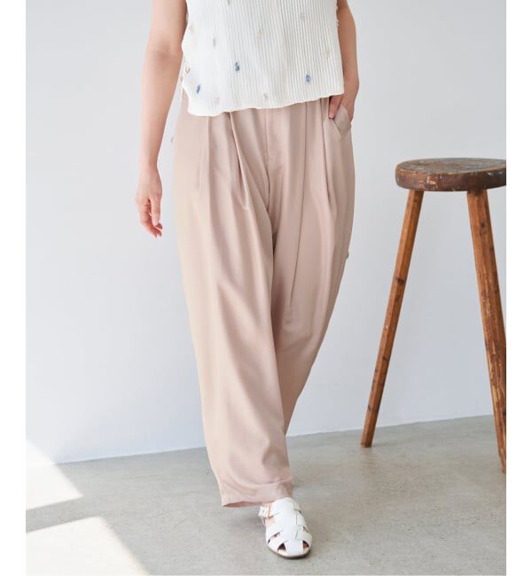 IENA「《洗濯機洗い可》UVカット/接触冷感 ツイルコクーンスラックス」|スラックス|