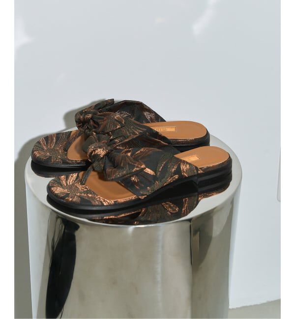 GRISE「《予約》GRISE BOW THONG サンダル」|サンダル|