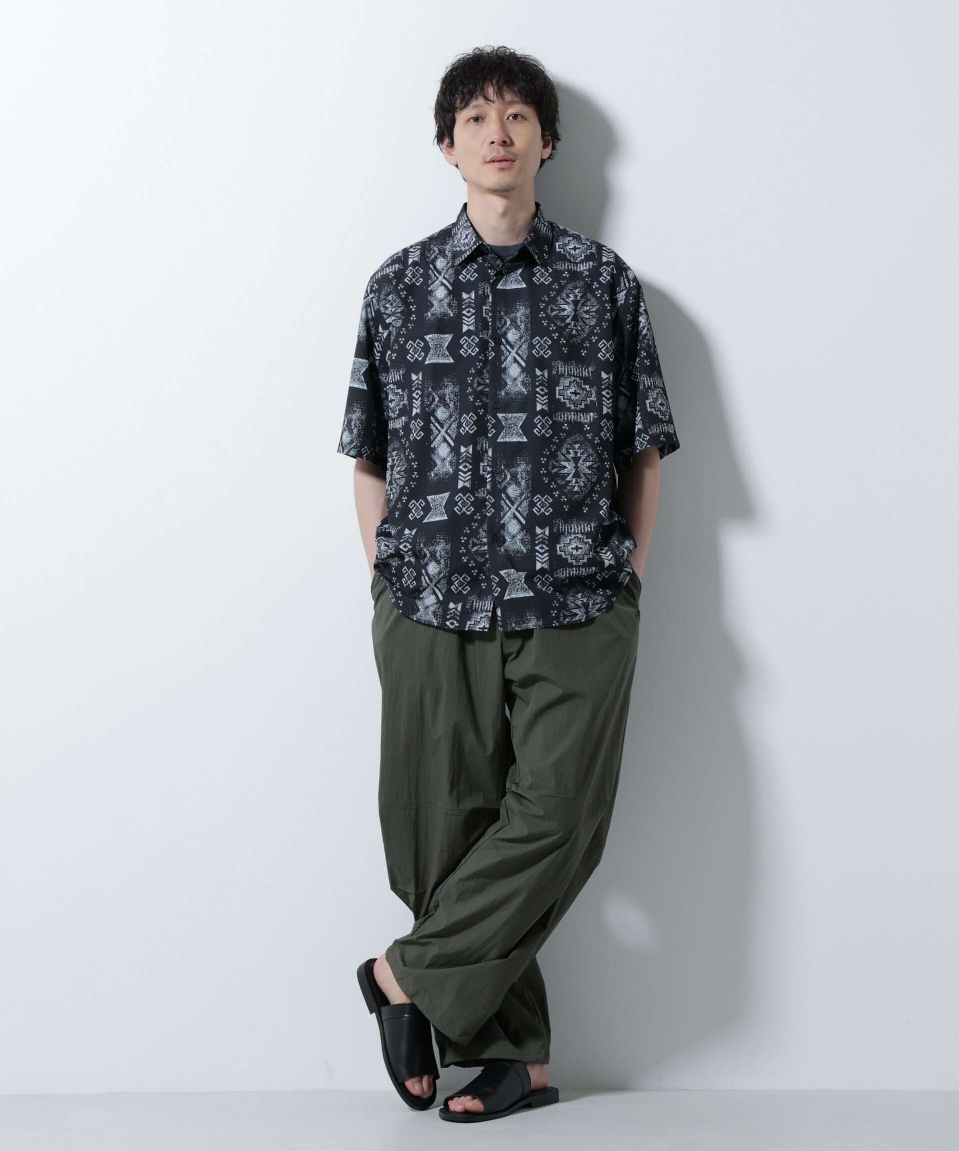 nano･universe「ライトウェイトバギーパンツ」|チノ|