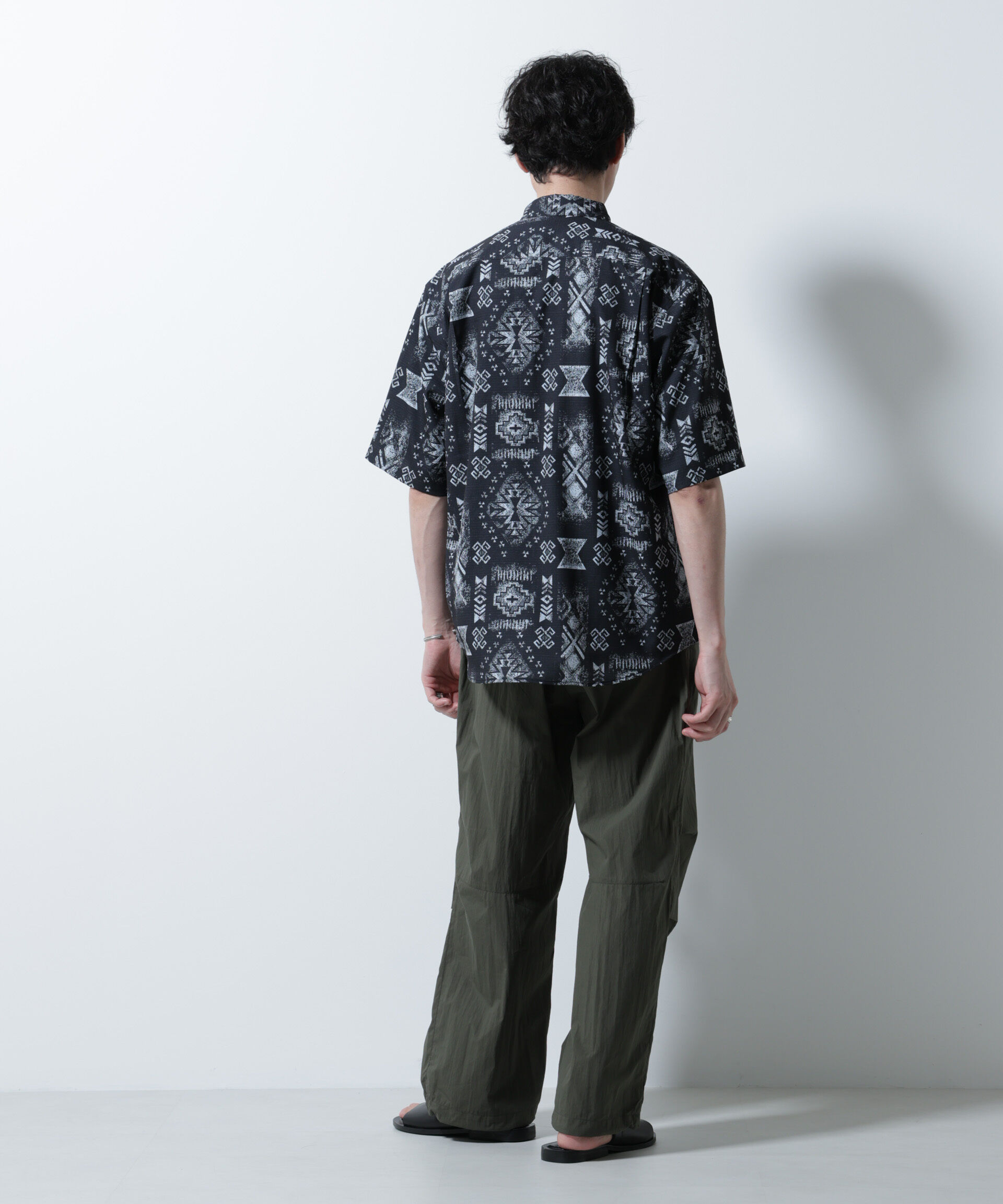 nano･universe「ライトウェイトバギーパンツ」|チノ|