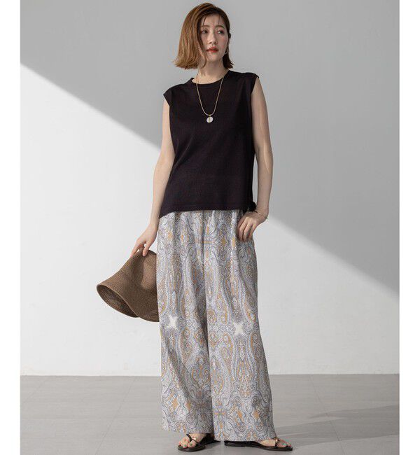 23区「【CanCam10月号掲載/新色追加】シャイニーシアー ノースリーブ ニット」|ニット・セーター|