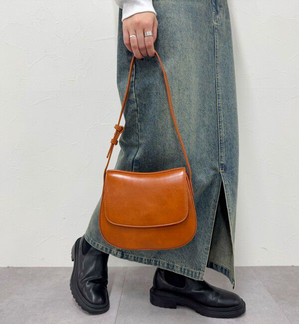 fredy emue「フラップラウンドワンショルバッグ」|ショルダー・メッセンジャー|