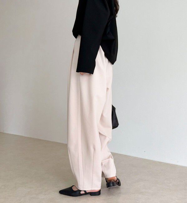 fredy emue「コクーンギャザーパンツ」|チノ|