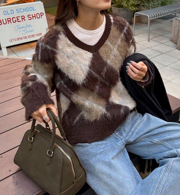 fredy emue「アーガイル柄起毛Ｖネックニット」|ニット・セーター|