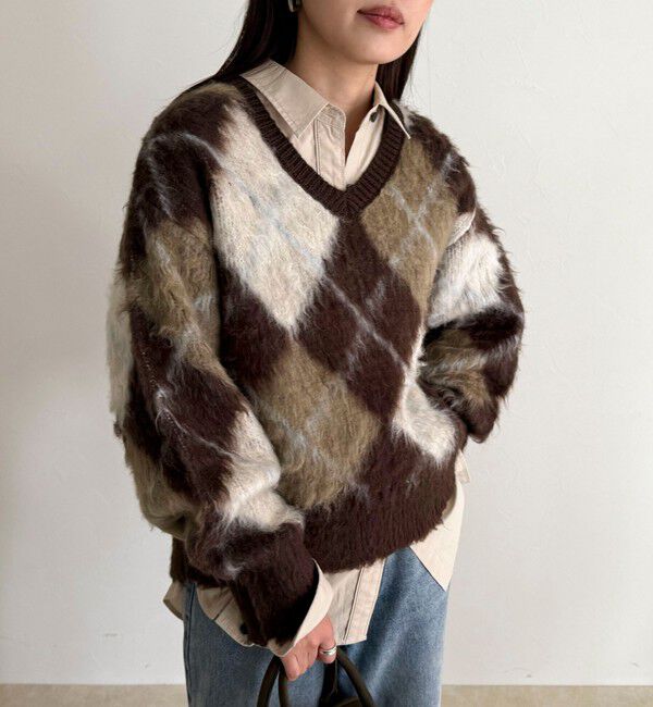 fredy emue「アーガイル柄起毛Ｖネックニット」|ニット・セーター|