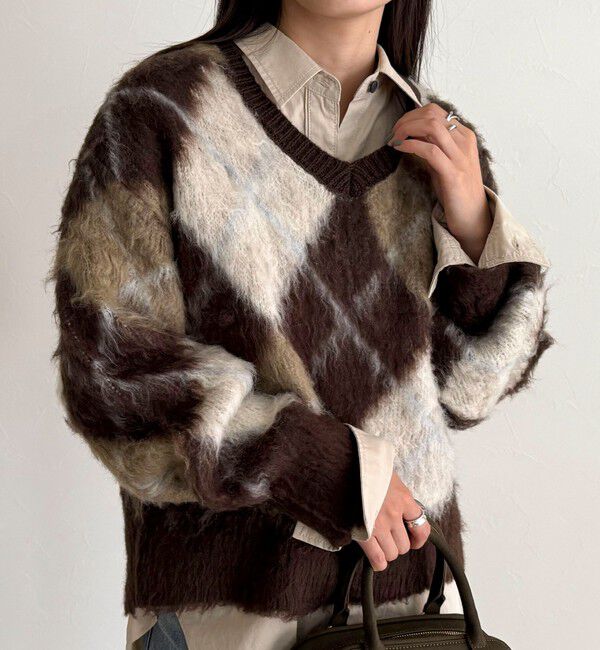 fredy emue「アーガイル柄起毛Ｖネックニット」|ニット・セーター|