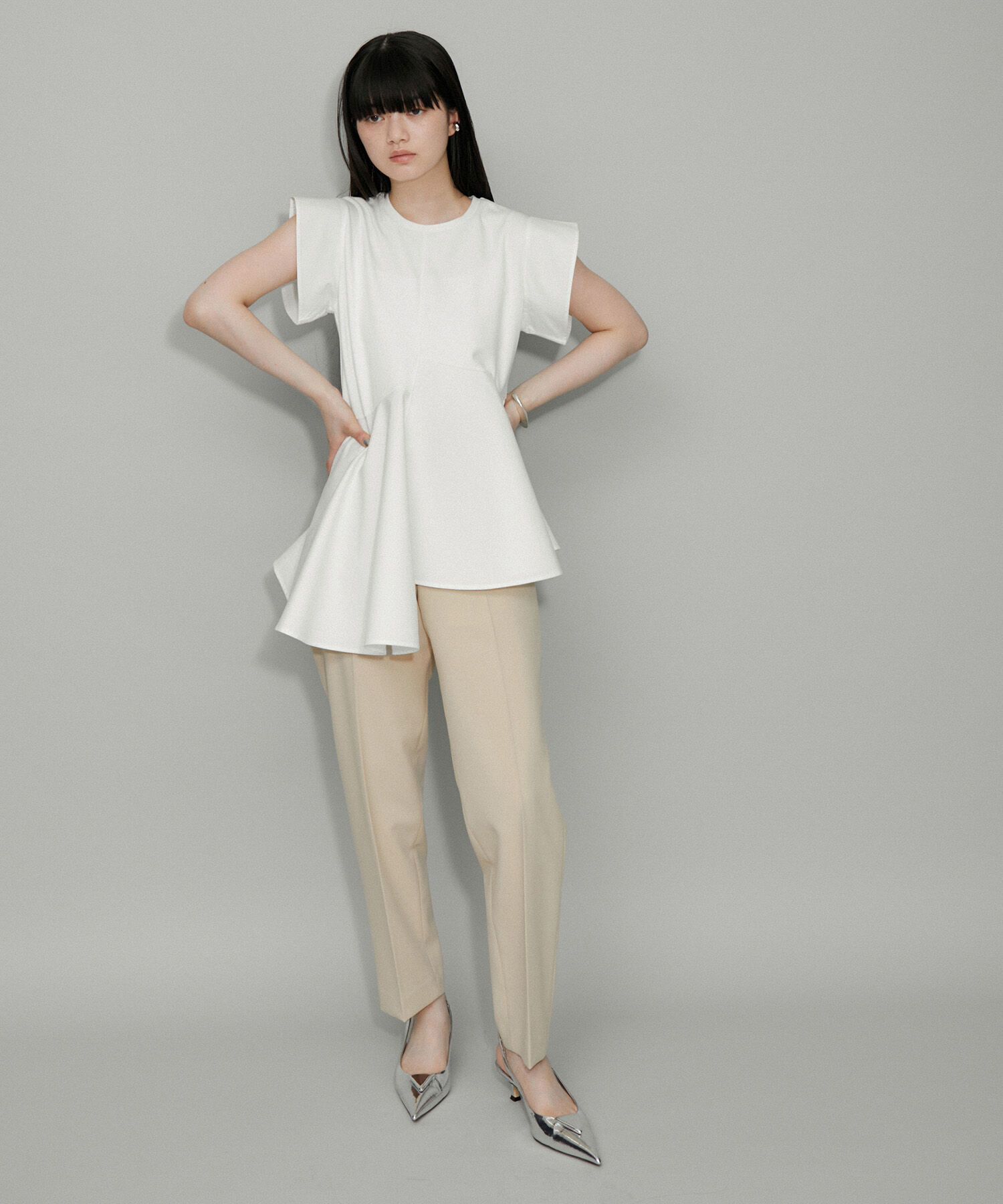 ADAM ET ROPE'「【再入荷・WEB限定・洗える】フリルペプラムカットソー」|Tシャツ・カットソー|