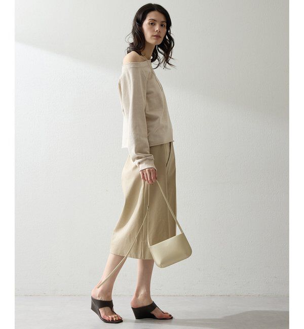  「【一部店舗＆WEB限定カラー】オフショル刺繍プルオーバー」|Tシャツ・カットソー|