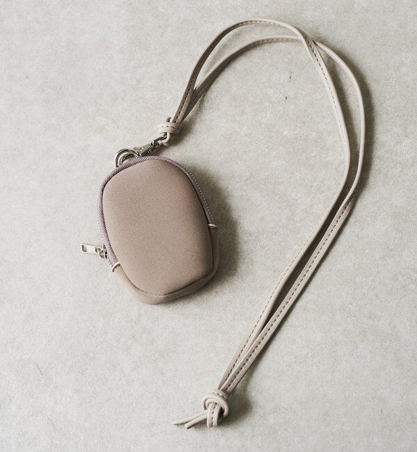  「【PAPILLONNER/パピヨネ】チャーム付きウェットワンショルダーバッグ」|トートバッグ|