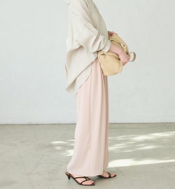  「【ウォッシャブル】【シーズンレスで使える】タックワイドスラックス」|チノ|