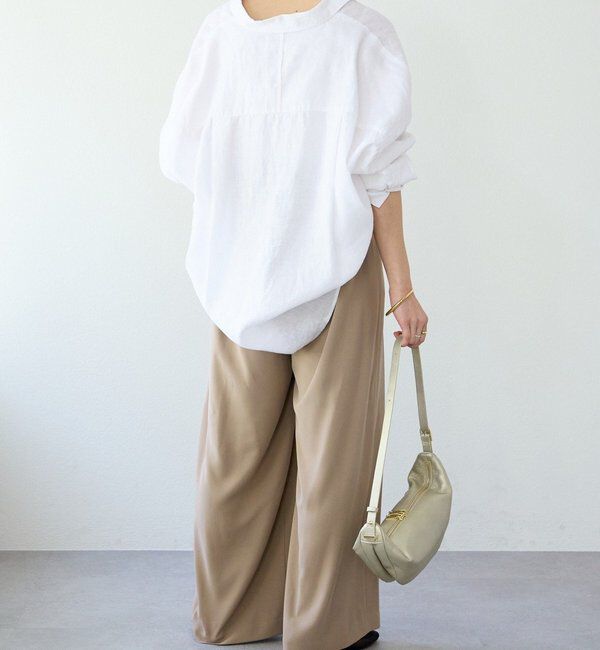  「【ウォッシャブル】【シーズンレスで使える】タックワイドスラックス」|チノ|