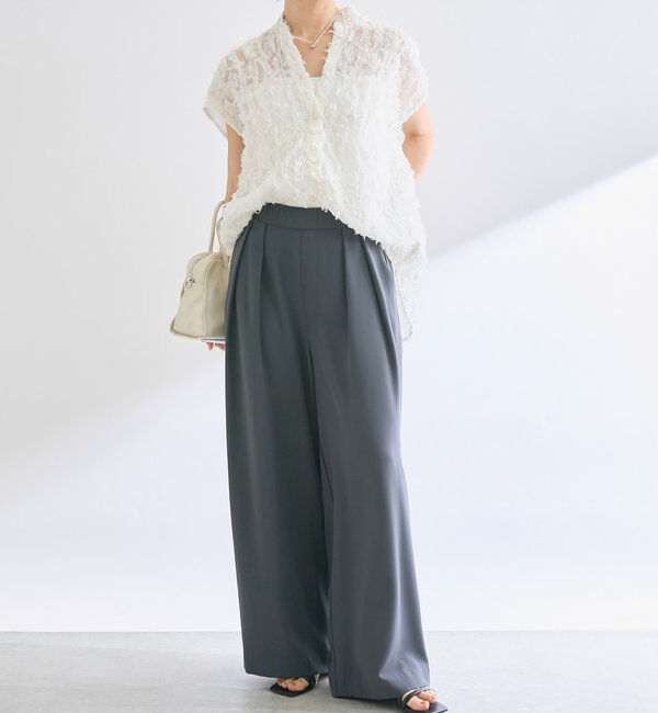  「【ウォッシャブル】【シーズンレスで使える】タックワイドスラックス」|チノ|