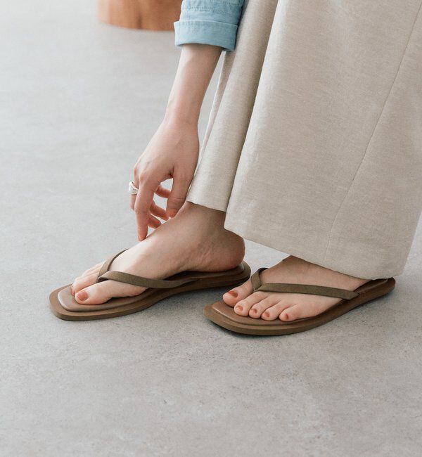  「予約【モードな印象に】スクエアトングコンビサンダル」|サンダル|