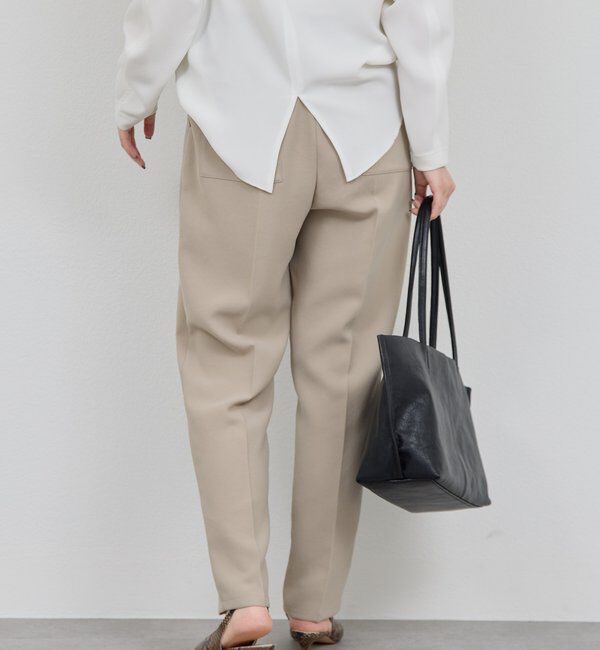  「【シワになりにくい】ジャージーテーパードパンツ」|チノ|