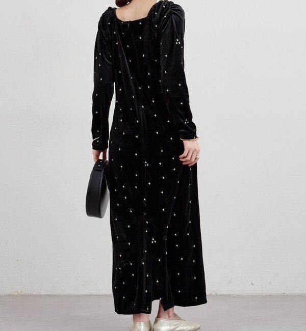  「ベロア刺繍ワンピース」|ワンピース|