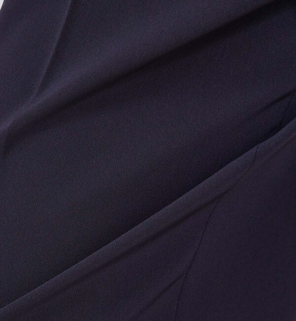 qualite「センタープレスストレートパンツ」|スラックス|