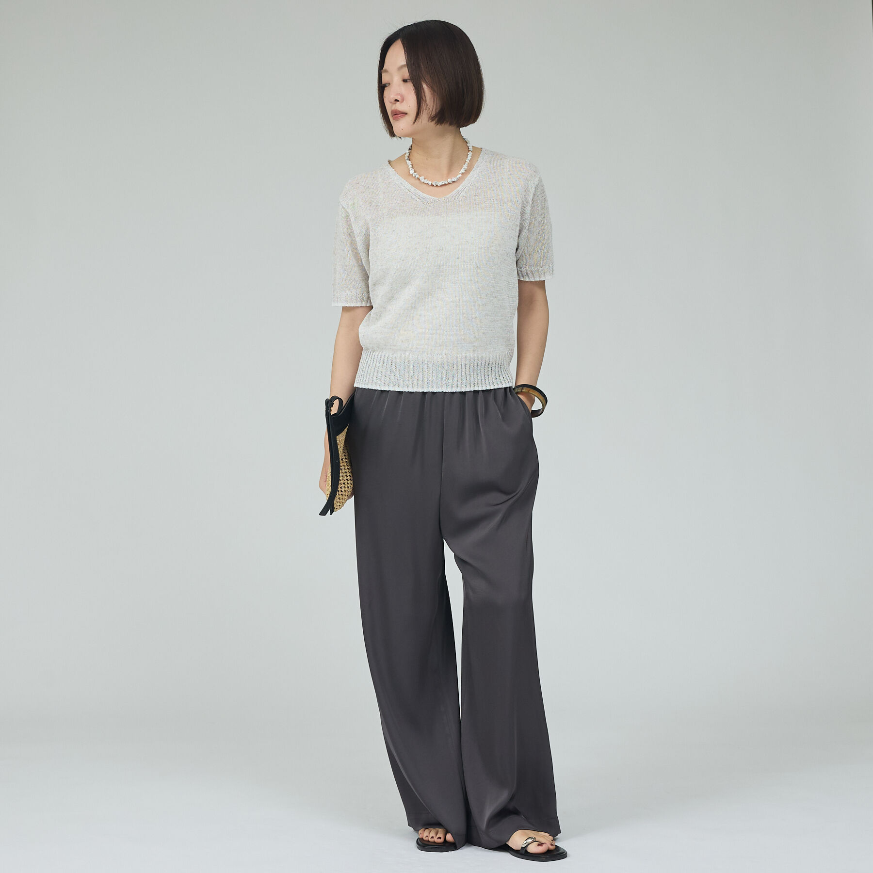 qualite「カラーポリリネンVネックニット【予約】」|ニット・セーター|