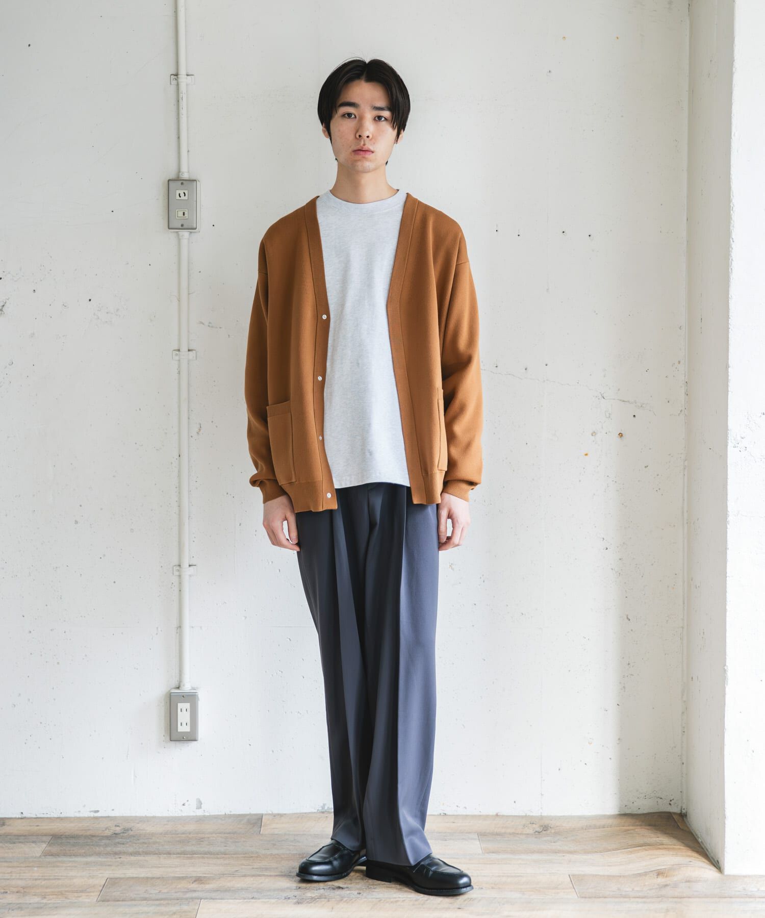 URBAN RESEARCH DOORS「『UR TECH Renew Knit』Vネックカーディガン」|カーディガン|