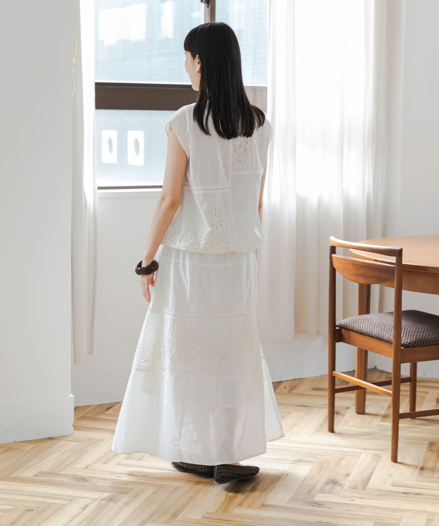 URBAN RESEARCH DOORS「パッチワーク刺繍ブラウス」|シャツ・ブラウス|