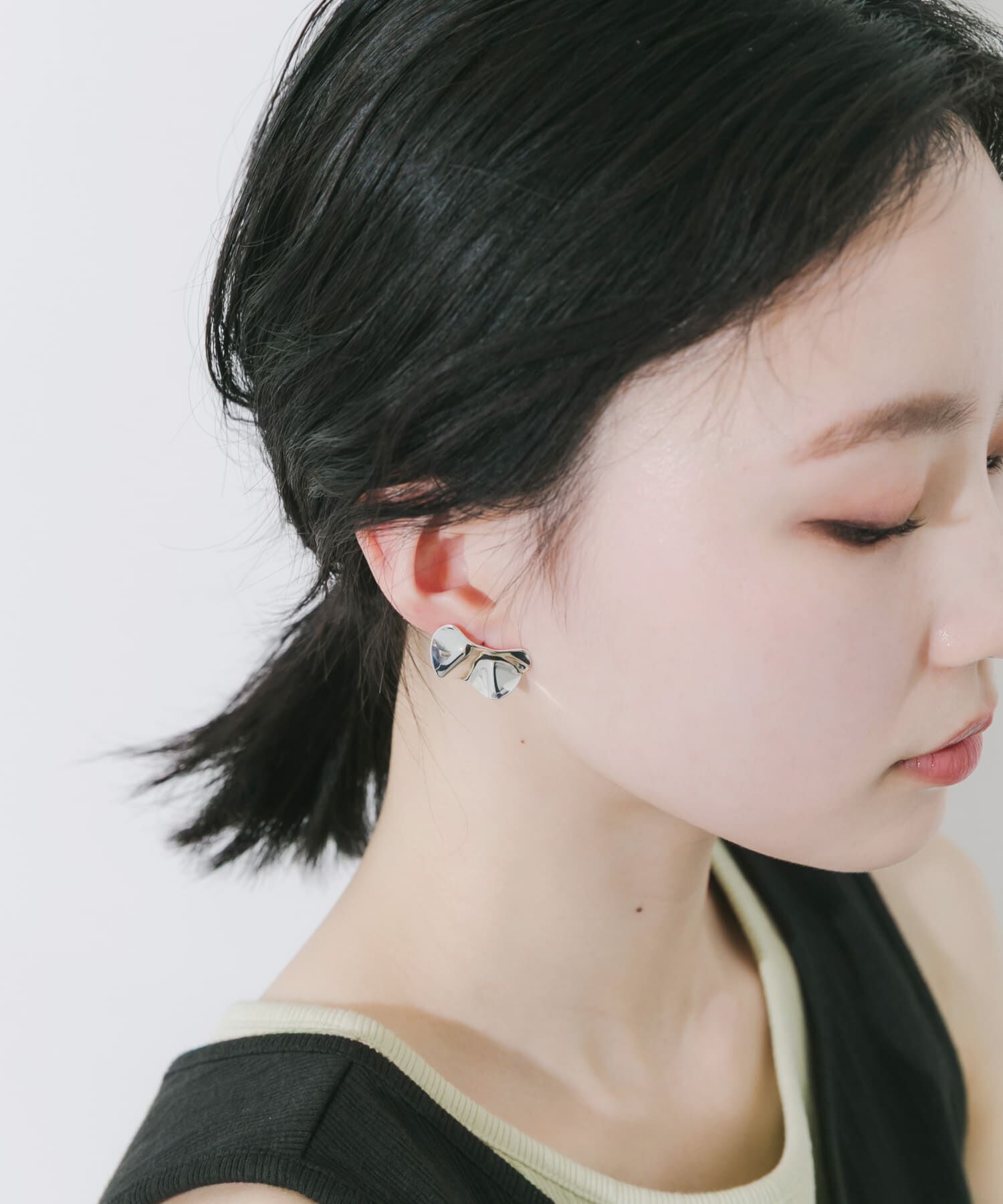 SMELLY「メタルドレープピアス」|ピアス|