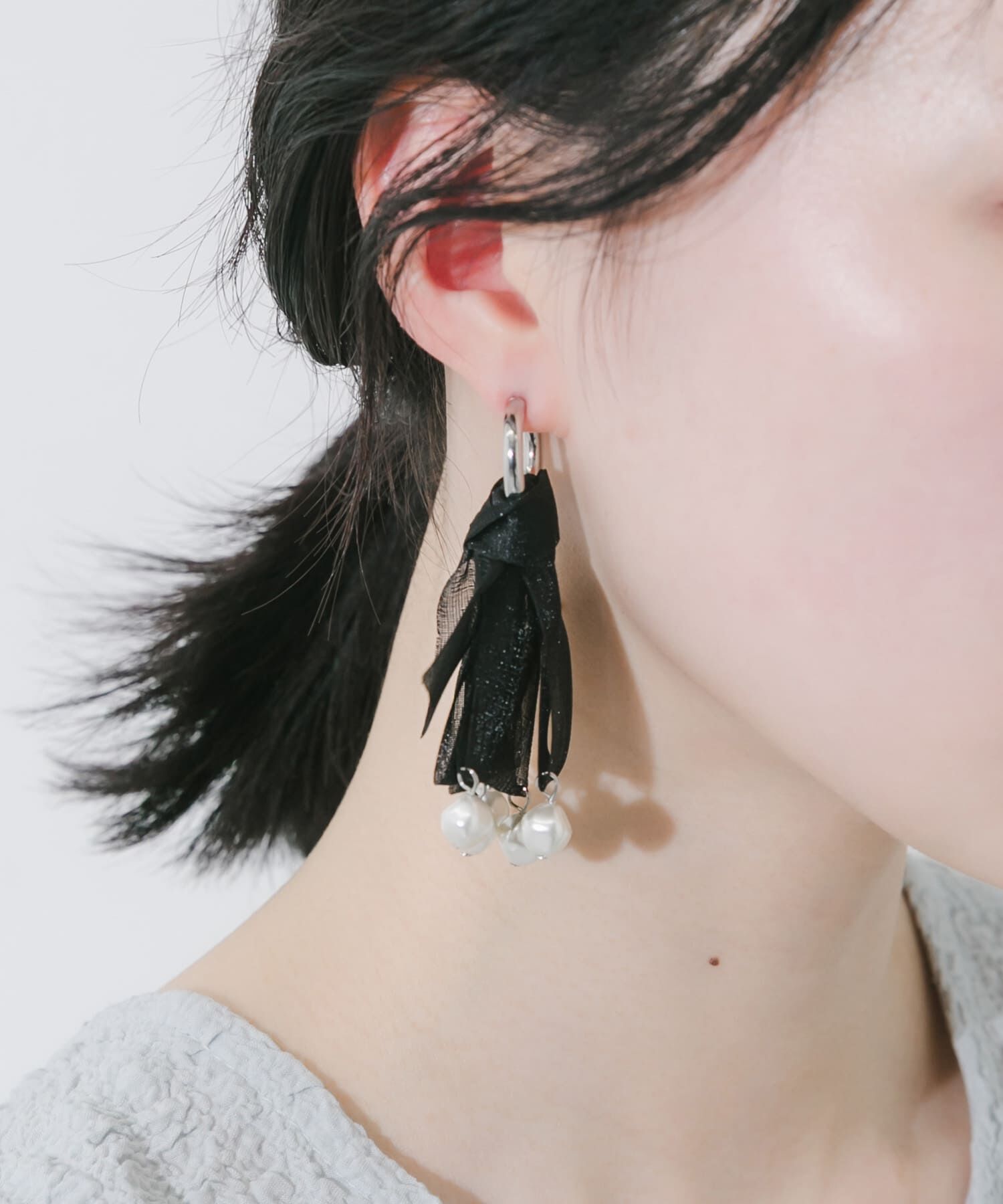 SMELLY「シアードレープパールイヤリング」|イヤリング|