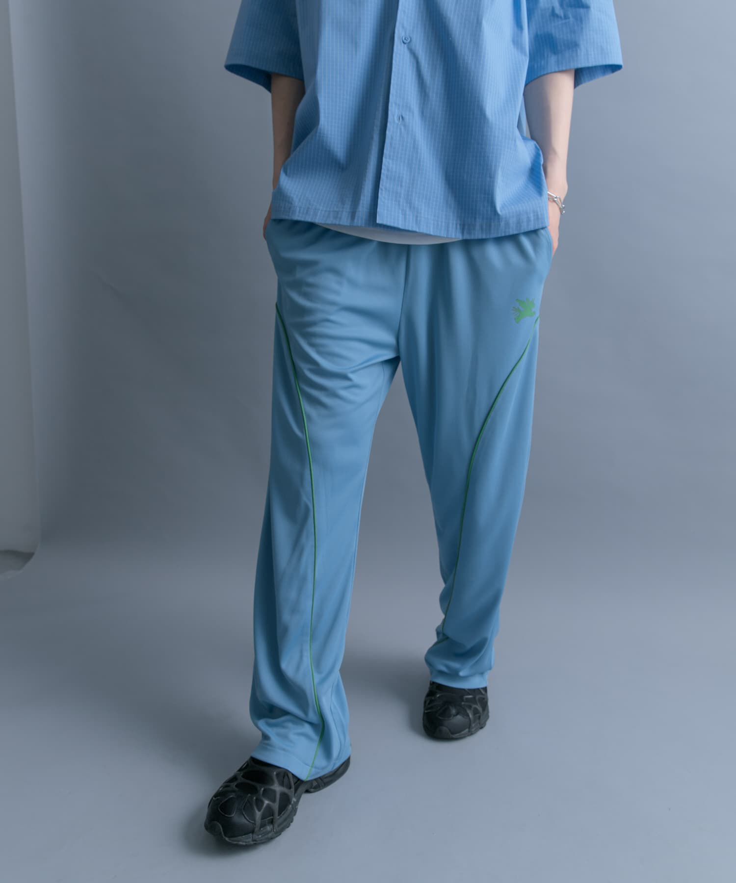 SENSE OF PLACE by URBAN RESEARCH「『別注』SHUHEI KOKI&times;SENSE OF PLACE　トラックパンツ」|その他|