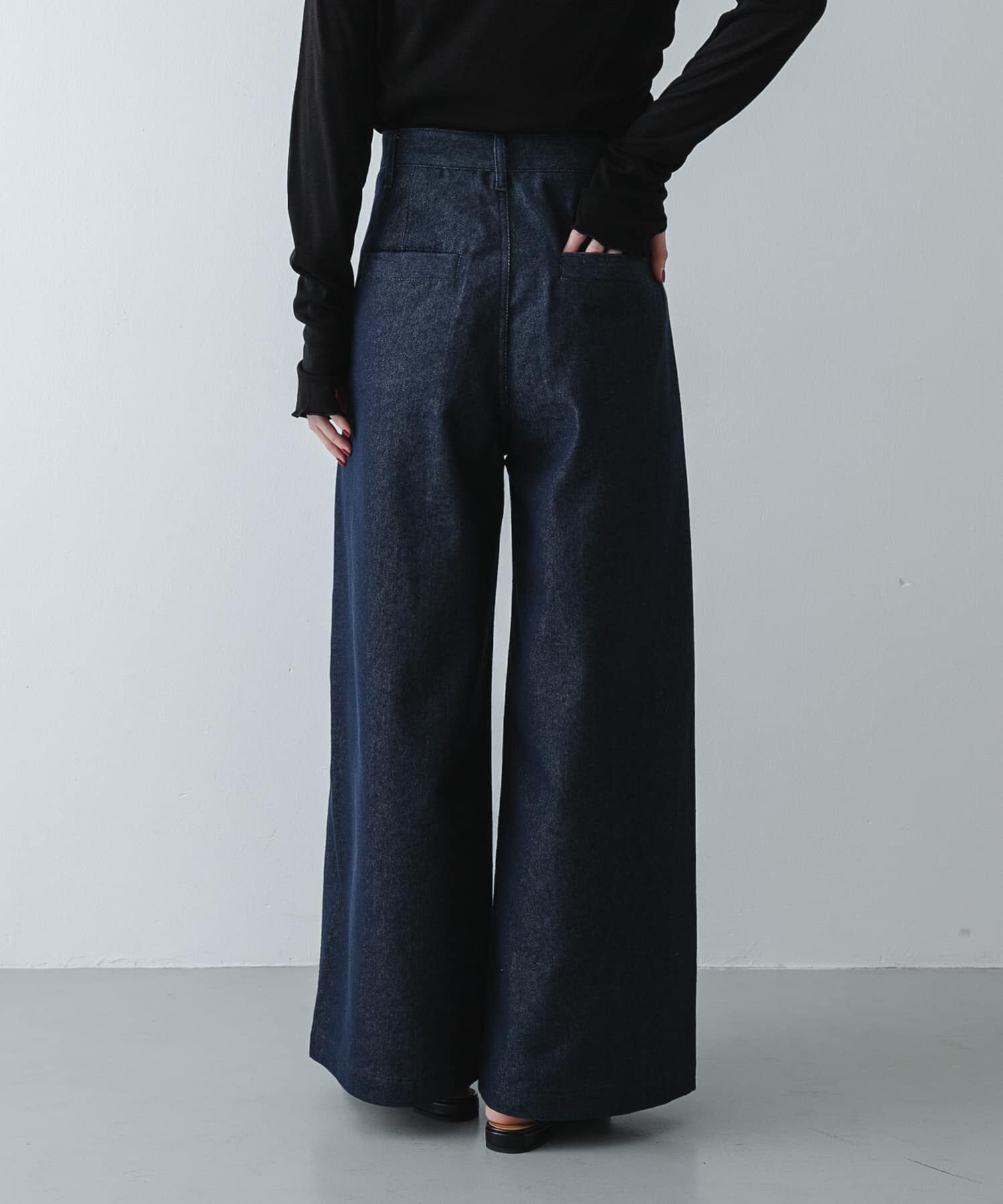 SENSE OF PLACE by URBAN RESEARCH「デニムライクスラックス」|デニム|