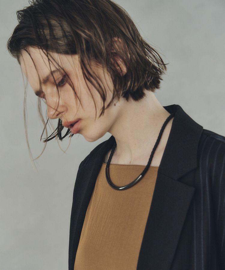 YECCA VECCA「アーチラインコードネックレス」|ネックレス|