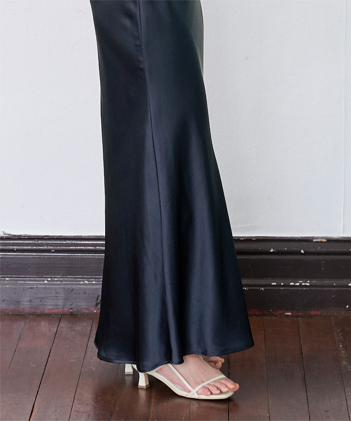 ur's「サテンマーメイドマキシスカート」|スカート|