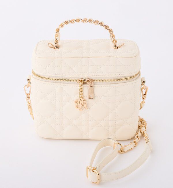  「チャーム付きキルティングバニティバッグ」|ショルダー・メッセンジャー|